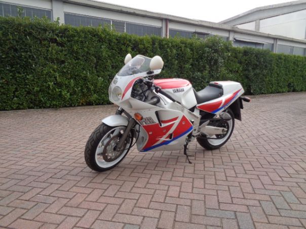 Yamaha FZR 1000 Exup Yamaha FZR 1000 Exup