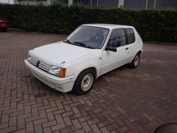 Peugeot 205 Rally GR.N